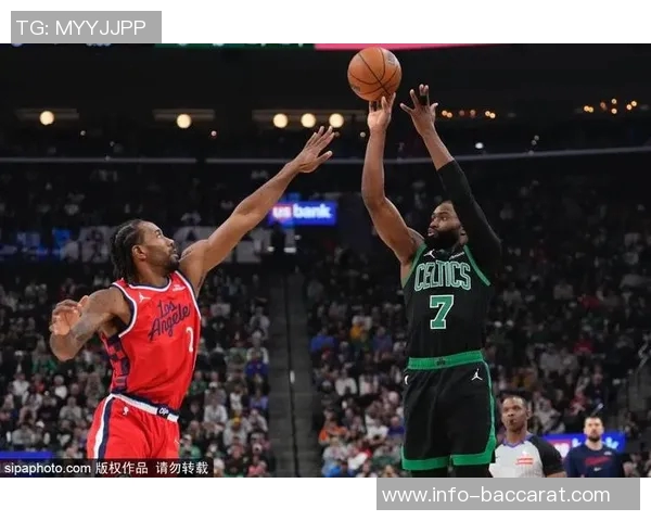 皮尔斯力挺杰伦布朗称绿军球员常遭黑评02年我更配MVP