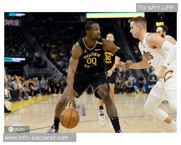 勇士客场挑战76人库明加与霍福德出战库里与巴特勒缺席影响比赛走势