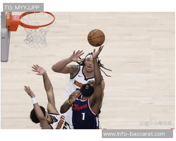 戈登今日扣篮表现引发约基奇疑惑他究竟何时完成了这精彩一扣